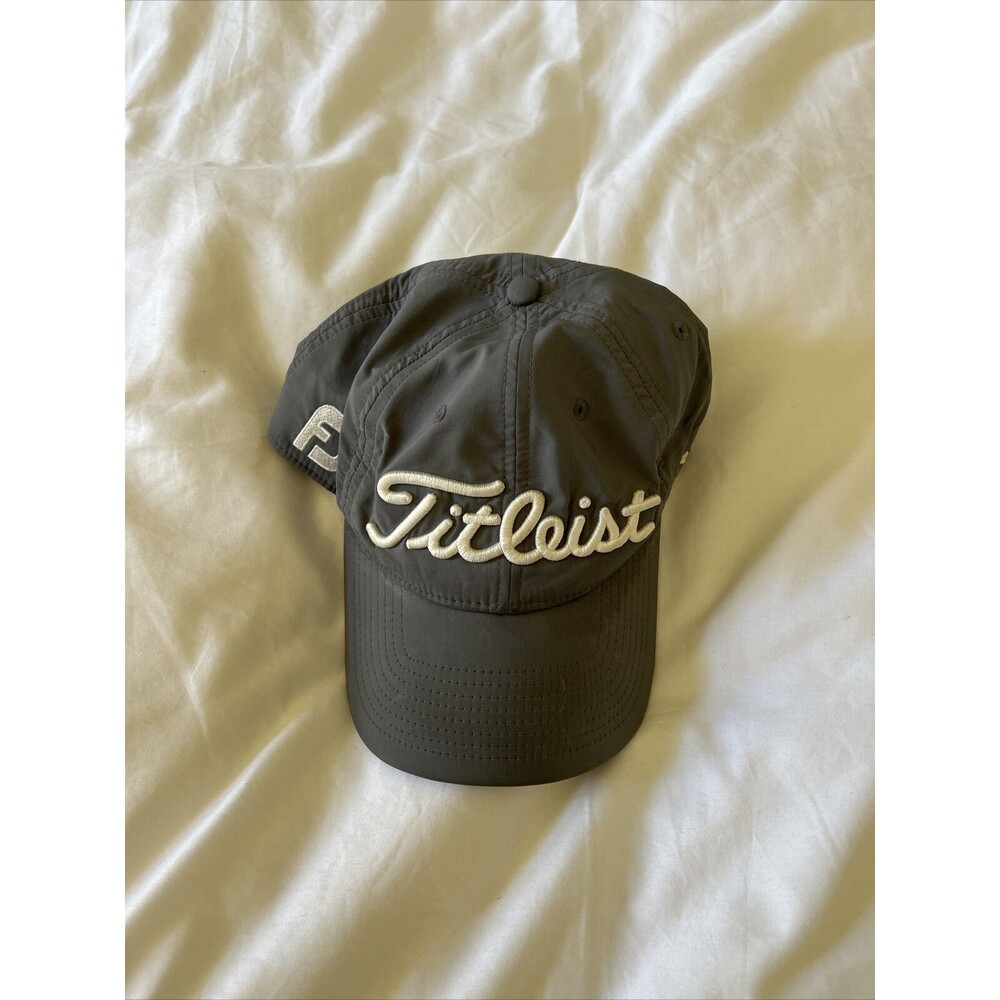 Titleist Pro V1 Adjustable Golf Hat Gray